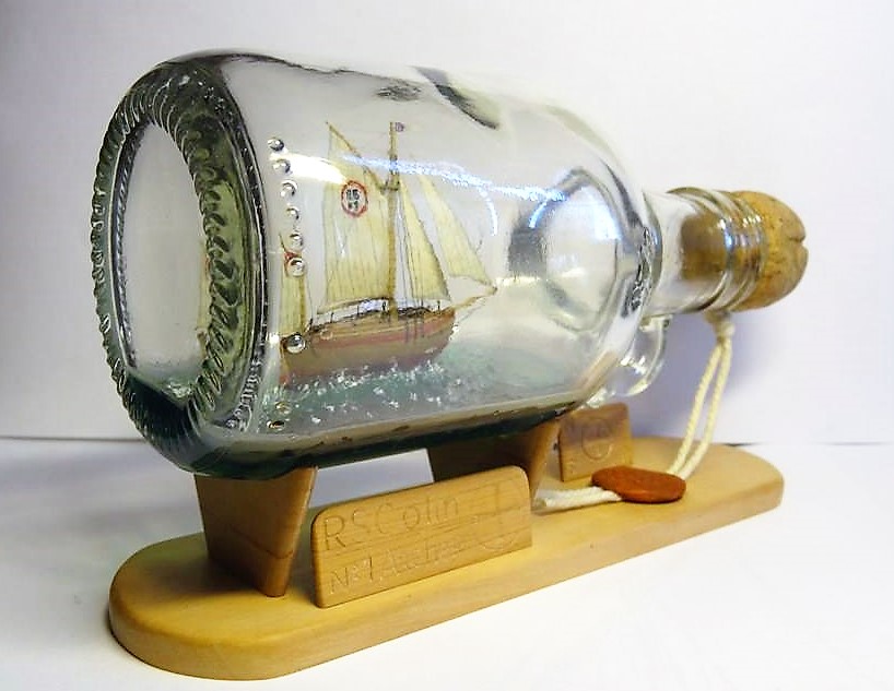 Colin Archer in a Bottle