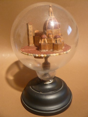 Santa Maria Del Fiore in a Light Bulb